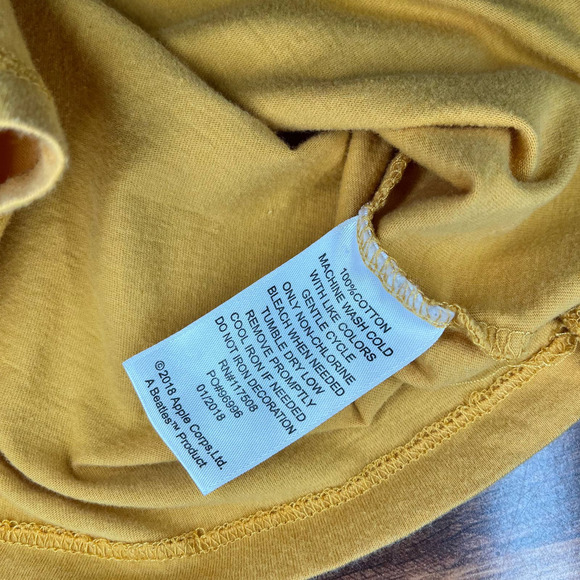 Junk Food The Beatles Yellow Graphic Retro Band T Shirt Size Medium - Picture 6 of 9